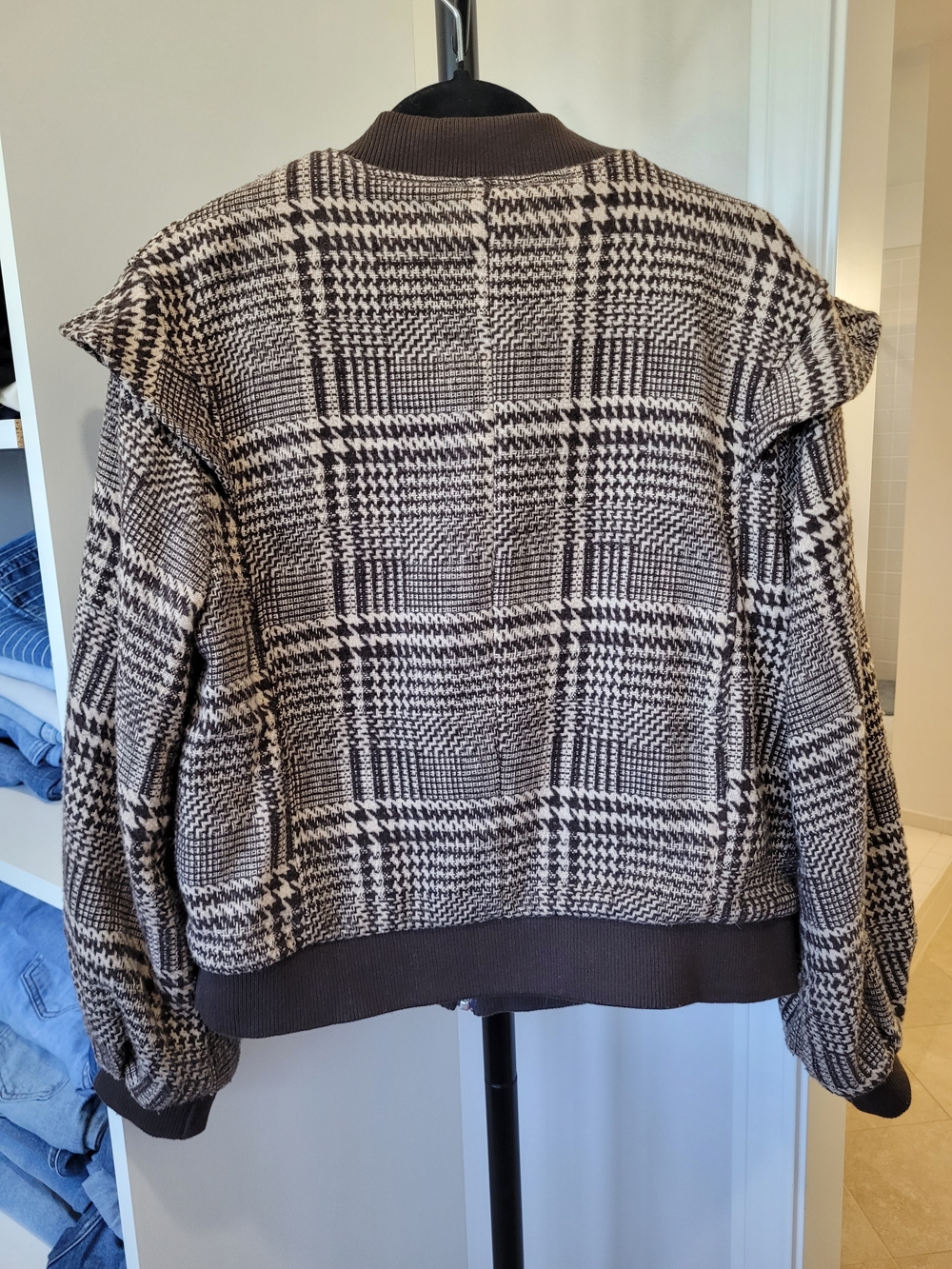 Plaid Ruffle Bomber Jacket - Picture 4 of 4